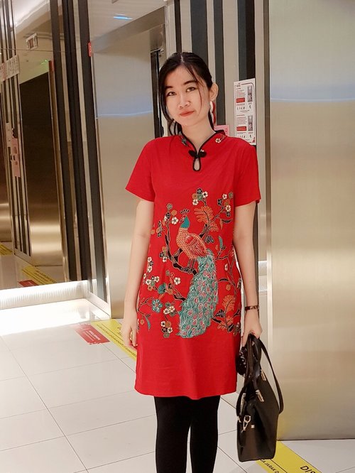 still on chinese new year vibes: http://www.stephaniesjan.com/2021/02/valentine-outfit.html