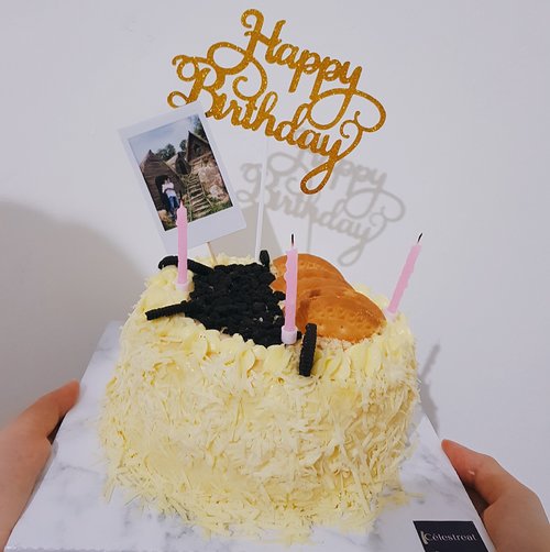 my birthday cake! I love cheese, do you? http://www.stephaniesjan.com/2020/12/happy-birthday-to-me.html