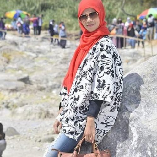 this is my #hijab my #adventure #thetouchofred #ClozetteID