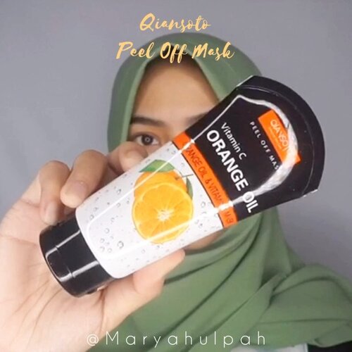 Hai hai, kalian udah tau belum tentang Peel Off Mask dari @Qiansoto.id ?Qiansoto ini adalah brand yang fokus pada produk dengan harga terjangkau, pilihan bervariasi, dan kualitas yang baik.Disini aku lagi cobain Peel Off Mask dari @Qiansoto.id yang varian Orange Oil & Vitamin C Mask. Teksturnya itu berbentuk cairan yg cukup kental dan wanginya seger seperti wangi jeruk, enak banget. Setelah diaplikasikan cairan masker ini tidak mudah menetes dan mudah menempel di kulit. Yang paling aku suka adalah sesi saat peel off dari masker ini, komedo2ku jadi terangkat. Seneng banget. Oiya, selain itu isi dlm kemasannya jg banyak loh, jadi bisa dipakai dlm waktu lama.Yuk cobain Peel Off Mask ini selain bagus, harganya juga terjangkau loh! 😉@Qiansoto.ID @JakartaBeautyBlogger #qiansoto #maskerqiansoto #siapasajabisacantik#JakartaBeautyBloggerReview#JakartaBeautyBloggerFeatQiansotoID