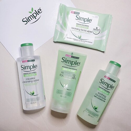 Hi! Masih inget kan beberapa waktu lalu, aku pernah share ke kalian tentang @simpleskin lewat IG story dan feed? Nah aku mau ingetin lagi nih kalau @simpleskin sekarang udah masuk ke Indonesia. Fyi, @simpleskin ini merupakan produk No. 1 di UK. Kandungan dlm produk ini sangat bagus : 0% pewarna, parfum, dan bahan kimia keras; menggunakan bahan-bahan natural seperti Vit B, 3x purified water, chamomile extract. Cocok digunakan untuk semua tipe kulit, terutama kulit sensitif. Aku sendiri suka banget sm facial washnya, bikin kulit jadi lembut gitu.So, what are you waiting for? Go grab it now!! @SimpleSkin @Guardian_ID #SimpleSkincare #BeautyJournal