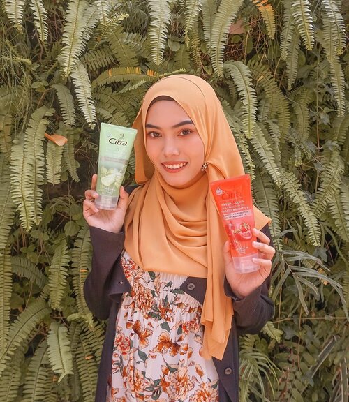 @CantikCitra Beauty Picnic, event ini seru banget karena ala-ala piknik gitu. Nah di event ini @CantikCitra memperkenalkan produk terbarunya yaitu Citra Fresh Glow Multifunction Gel dan ada 2 varian nya loh (Tomato + Pomegranate & Aloe Vera + Mint). Produk ini benar-benar multifungsi karena bisa digunakan sebagai Daily Face & Body Moisturizer, Sun Protection, Sleeping Mask, Make Up Base, Eye Gel, dan juga Hair Treatment. Pas tadi aku coba, teksturnya gel dan langsung cair gitu, super cooling, bikin seger, dan enak banget, gampang menyerap dan bikin kulit jadi lembut.@CantikCitra @BeautyJournal #CantikCitra #Two2Glow #CitraMultifunctionGel #CitraxBeautyJournal #MakeYourOwnCitra