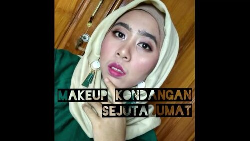 [ MAKEUP KONDANGAM SEJUTA UMAT ] ⠀⠀⠀Makeup kaya gini tuh udah yang paling standard. Warna eyeshadow paling gampang dan necurel. Gak bakal heboh kecuali pake eyeshadow nya di hidung dan jidat. ⠀⠀Produk nya itu-itu terus? Iya, ini aja gak habis-habis dan bisa buat bikin look yang bermacam-macam. ⠀⠀@PAC_MT Foundation, Loose Powder dan Mascara. Mascaranya ini udah mau habis karena dipake hampir setiap hari selama 2 bulan. Pakenya pun kudu 2-3 layer, 😎.⠀⠀@QLCOSMETICS Eyebrow Cream yang udah mau habis setelah hampir 2 tahun pakai, bulan depan kadaluarsa dan udah dibuang juga. ⠀⠀@AVIONEBEAUTY X @INIVINDY MAGIC PALETTE. Face palette yang praktis, reviewnya udah ada di blog ya sister. Itu highlighternya kecongkel dikit tapi batinku kaya tercabik. ⠀⠀@POSYBEAUTY.ID Lipcream yang warna merahnya bikin wajahku keliatan lebih cerah, dipake dari subuh ketemu azhar masih tetep nyata warnanya. ⠀⠀#makeuptutorial #tutorialmakeup #ragamkecantikan #tampilcantik #makeupnatural #videomakeup⠀⠀#beautiesquad #beautyranger #rangerratjun #kbbvmember #beautygoers #setterspace #clozetteid