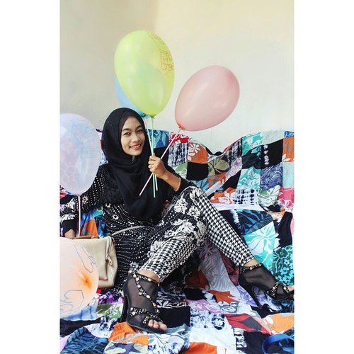 ClozetteID & Scarf Magazine Hijab Photo Contest #ScarfMagz #Hijab #ClozetteID #HOTD #Hijabers @ClozetteID @ScarfMagazine
