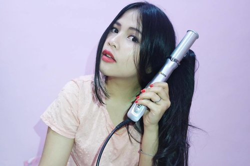 Playing with this best instyler tonight. Really recommended with low price and friendly owner @sweetyberry89new ☺️
.
.
.
.
#clozette #clozetteid #clozettedaily #vsco #vscogood #vscocam #vscogram #selfie #sweetyberry89new