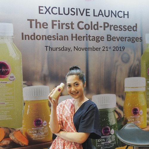 Exclusive Launch The First Cold-Pressed Indonesian Heritage Beverages!
.

Hari ini nyobain varian terbaru Re.Juve yang terinspirasi dari resep jamu tradisional .

#livehappier #GoodForYou #cleanlabel #REJUVXCLOZETTEId #clozetteid #food