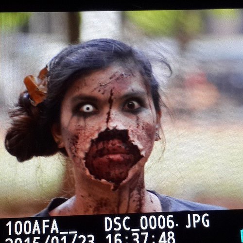 The last day of #JakartaHalloweenFestival was so hectic for me. Didn't have the chance to take a pic for zombies I made.

Somebody come to the rescue. He took the pic of my bridal #zombie

#Makeup : #YonnaKairupan
Zombie: Novia @dopilbloodie 
Photographer: Aur

#ClozetteID #jkthalloweenfestival #Halloween #Horror #Bride #MakeupArtist #SPX #SpecialEffects