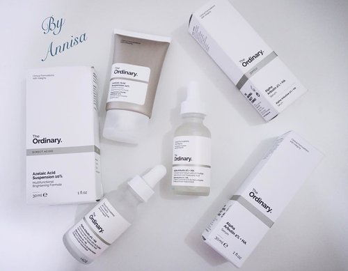These are The (extra)Ordinary🤩🤩🤩.
Hands Up if you are having dark spot, uneven skin texture and pores problems ☝🏻.
The full review of Alpha Arbutin and Azelaic Acid it’s Up on my BLOG 💖.
.
.
#skincareroutine #theordinary #alphaarbutin #azelaicacid #skincarehaul #serum #holygrail #flatlay #clozetteid #clozettereview #beautymusthave #beautyenthusiast #beautyreview #skincarereview #skincarediary