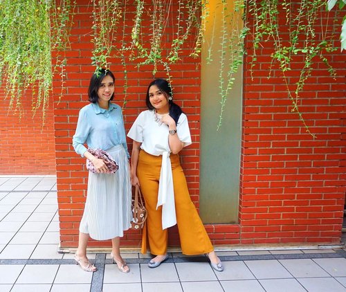 Matchy matchy outfit OOTD with your bestfwend why NOT??? Me and @enoomomsen  wearing @tinkerlustid for our Combo OOTD 😘😘😘.
.
.
.
#potd #ootd #simpleclassiclife #simpleclassic #styleinspiration #clozetteid #styleicon
