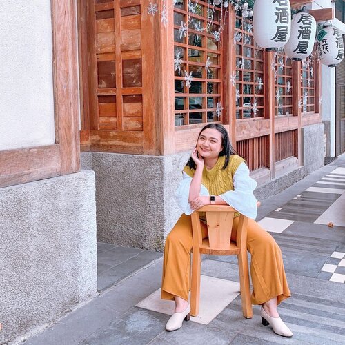 Safely landed in Tokyo @furusatoizakaya to find Chicken Nanban and Gyukatsu ❤️

📸 @tasyanandyasj 😘
#ceritaperjalananicha #jktgo #ootdindo #jktspot #clozetteid #whattowear #vintagevibes