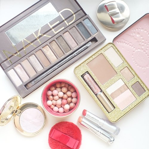 #shopmystash .. This is my neglected items that I try to use again : #urbandecay Naked 1, #guerlain Perles d'Etoille, #toofaced Beauty Wishes and Sweet Kisses, #dior Diorific Pink Shock, Addict Lip Glow Coral, #shuuemura MOR570 