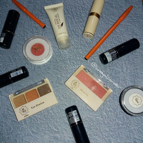 Some of my @viva.cosmetics collection ... these are Indonesian Local Product which have good quality 👧👧👧------------------💌  alca.alca.belle@gmail.com✏ alcaalcabelle.blogspot.com💻 https://www.youtube.com/c/CindyAlcander1789------------------#clozette #makeupoftheday #makeupenthusiast  #makeupporn  #makeupartist  #selftaughtmua #beautyblogger #beautyvlogger #starclozetter #beautybloggerindonesia #clozetteID #alca_girl #alcaalcabelle.blogspot.com  #오늘 #인스타그램 #스타그램 #셀카스타그램 #셀피스타그램 #셀카 #셀피 #뷰티 #뷰티스타그램 #뷰티블로거 #블로거 #2016년 #eywbrow