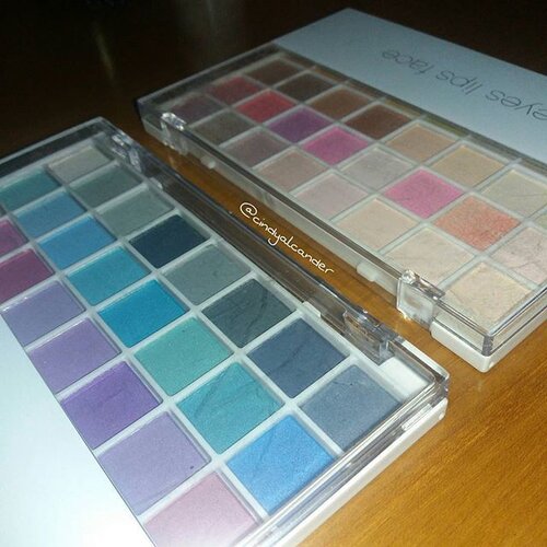 Because One Pallete is NEVER enough.... Oopss..... 😂😂😂
Eyeshadow pallete :  @elfcosmetics
 #playbeautifully #elfcosmetics
------------------
💌  alca.alca.belle@gmail.com
✏ alcaalcabelle.blogspot.com
💻 https://www.youtube.com/c/CindyAlcander1789
------------------
#makeup #makeupoftheday #makeupenthusiast  #makeupjunkie #makeupporn  #makeupartist  #selftaughtmua #makeuplook  #beautyblogger #beautyvlogger #starclozetter #beautybloggerindonesia #clozetteID #alca_girl #alcaalcabelle.blogspot.com  #오늘 #인스타그램 #스타그램 #셀카스타그램 #셀피스타그램 #셀카 #셀피 #뷰티 #뷰티스타그램 #뷰티블로거 #블로거 #2016년 #indonesianfemalebloggers