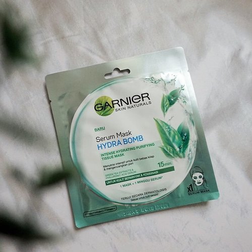 New post is UP on the blog! Sheet/tissue mask @garnierindonesia Hydra Bomb finally here! Suddenly bump into this pack at the convenient store while it’s not yet officially launched.
_
Read the review here 👉🏼 bit.ly/garnierhydrabomb 🌱
.
.
.
#mrshidayahpost #mrshidayahreview #garnierindonesia #sheetmask #facemask #skincare #beauty #skincareregime #greentea #clozetteid #fdbeauty