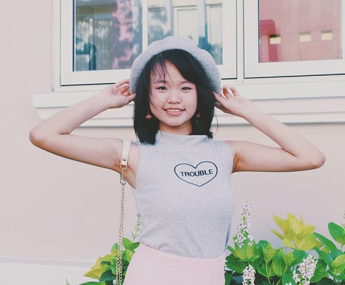Your kind af troublesome cherry🍒

Tap to see my kawaii ootd!
♡Baret Hat─ @hm
♡Strech Top─ @aliexpress.official
♡Tennis Skirt─ @americanapparel

#clozetteid #clozette #ootd #kawaii #kawaiifashion #fashion #pinky #surabayainfluencer #hnm #americanapparel