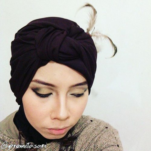 HijaBohemian ... #hijab #ootdhijab #hijabfashion #hijabstyle #hijabootdindo #Hijabohemian #mua #makeup #makeupcharacter #makeupflawless #vintage #vscocam #beauty #clozette #clozetteid