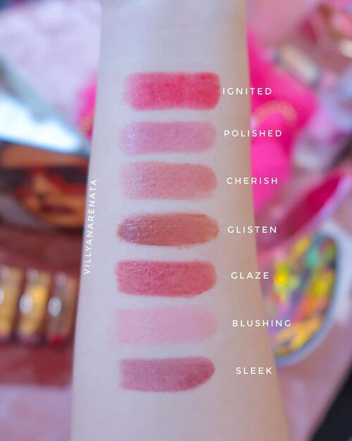 [SWATCHES] of @byscosmetics_id Hydra Gloss Lipstick is here guyss !.See, warnanya cantik2 semua kan !Belum lagi teksturnya yang super nyaman dipake,Gak lengket,Cakep banget u/ difoto,Super moist !Anw my fave colors are Cherish & Glaze !What's yours ? 😍💞#beautybyvilly#byshydragloss#bysindonesia.#koreanmakeup #asianmakeup #kbeauty #메이크업 #ulzzanggirl #얼짱여자 #japanesemakeup #undiscoveredmuas #indobeautysquad #beautybloggerindonesia #indobeautygram #jakartabeautyblogger #bloggirlsid #bloggermafia #100daysofmakeupchallenge #lipstickswatch #tampilcantik #ragamkecantikan #cchannelbeautyid #clozetteid #lipstickswatches