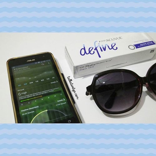 My phone has just informed me that the UV level for today is high.  So don't forget to grab your sunscreen, hat, sunglasses, and 1-Day Acuvue Define Contact lenses to protect you skin and your eyes from the sun exposure!#acuvue #acuvuedefine #acuvueid #pengalamanpertama #sun #uv #sunblock #sunscreen #sunglasses #vividstyle #naturalsoftlens #clozette #clozetteid #indonesianbeautyblogger #beautybloggerindonesia #talkativetya #bblogid #bbloggers #bbloggerid