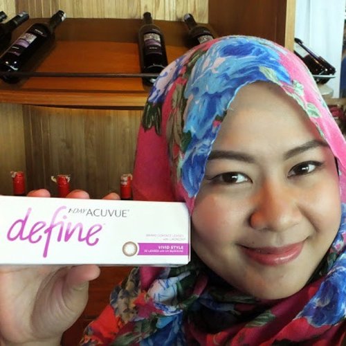 Look at my healthy, shining eyes! Aren't they gorgeous? I was using 1-DAY ACUVUE DEFINE in Vivid style. This photo was taken when I attended the 1-Day Acuvue Define Media Launch. Wanna know the excitement of the event? Check my blog for the full event report! http://www.talkativetya.com/2015/05/event-report-media-launch-1-day-acuvue.html#Acuvue #acuvuedefine #softlens #healthyeyes #PengalamanPertama #Event #clozetteid #bbloggers #BBloggersID #indonesianbeautyblogger #indonesiabeautyblogger #eyes #browneyes #AsianGirl #AsianEyes