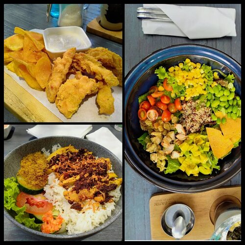 My favorite food: Salad or Western Food.Alya's favorite: Fish and Chips or Japanese Food.Hubby's Favorite: Makanan Indonesia pinggir jalan FOR SURE.Terlampir di foto yah, punyaku salad, Alya tentu yang crispy-crispy, dan Suami pesen Rice Bowl Chicken Madura.Memang paling susah kalau udah makan bertiga gini. Beda-beda selera. Lebih sering nurutin kemauan Alya. Paling seneng kalau nurutin kemauan Suami aja sih sebenernya. Mlipir pinggir jalan, madep mantep, murah meriah, wareg!#clozetteid