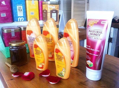 Event report & review Natural Honey hand body lotion just up on my blog. Kindly visit. 😘😘 [Event &Review : Clozetter's Blogger Babes Gathering "Healthy skin, Healthy you" With Nectaria Ayu and Natural Honey] [sakuralisha.blogspot.co.id/2015/12/event-review-clozetters-bloggers-babes.html] @clozetteid @naturalhoney_id #clozetteid #naturalhoneyxclozettesbba