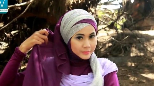 Hijab Tutorial For Square Face Shapes - YouTube