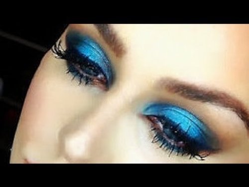 True Blue Dramatic Makeup Look - YouTube