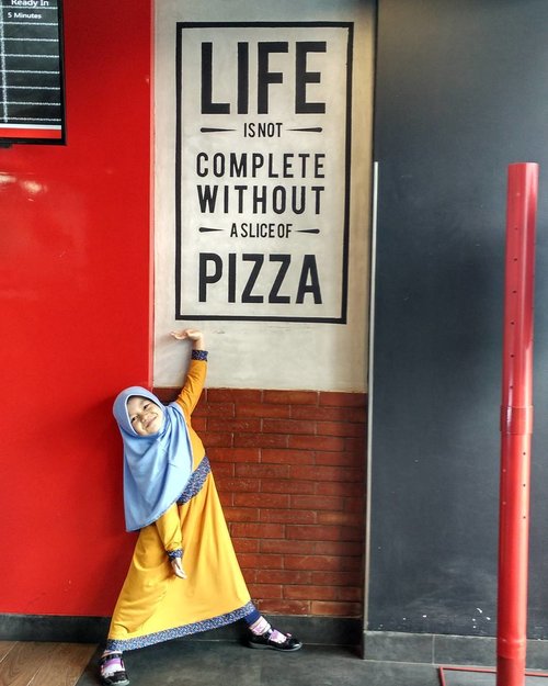 Really????? For me, life is not complete without...You.

#pizza #dominospizza #dominos #dominosid #havefunwithkids #jalanjalanzadanra #clozetteid #hijab #littlehijaber #hijaber #momlife #daughter #anakperempuan #littlegirl #hijabercilik #ootdhijab #ootdkids