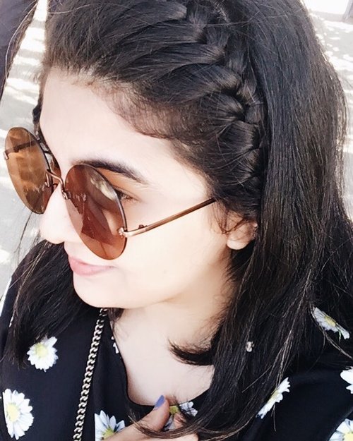Braids and Big Round Sunnies 🕶 .
.
.
.
.
.
#ootd #photooftheday #fashionblogger #igers #instadaily #mumbai #indian #jakarta #love #blogger #clozetteid #midwestbloggers #instafashion #igfashion #fashiongram #bloggersuperlooks #hairstyles #braids #summer #like4like