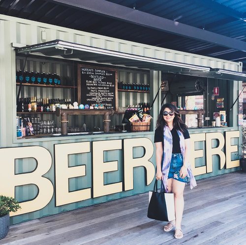 Happy Wednesday! Almost done with the week and can’t wait for the weekend to start! #throwback to my trip to Port Stephen’s last Saturday. We stopped for a short visit at a brewery🍻#inhertravelogues #newsouthwales #australia .
.
.
.
.
.
#ootd #photooftheday #fashionblogger #igers #instadaily #mumbai #indian #jakarta #love #blogger #clozetteid #instafashion #igfashion #fashiongram #whatiwore #streetstyleindia #stylecollective #travelblogger #travel #like4like