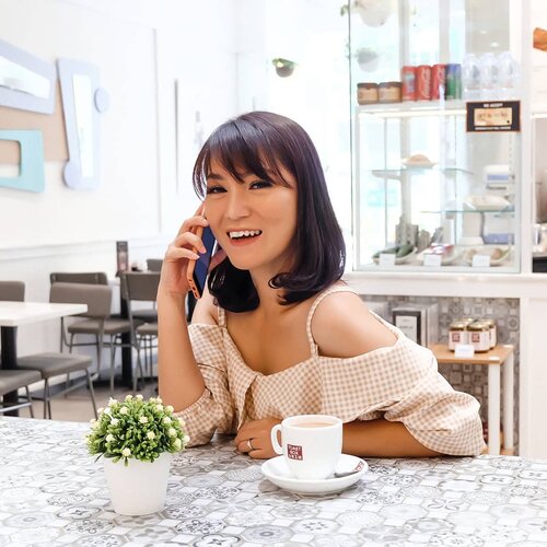 📲 Ring.. Ring...
👩 Who's there??
📲 It's me, WEEKEND... 😘
👩 I miss you...!! 😘
.
📸 @budiartiannisa
#tgif #thanksGod #anitamayaadotcom #bloggerslife #beauty #skincare #lifestyle #ClozetteID