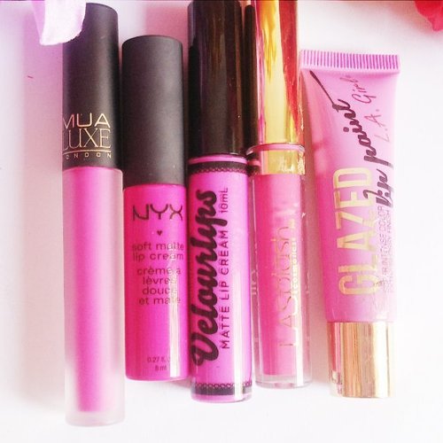 My fav liquid pink!  Its bright fuschia,  they are like life for me, 🌸🌸🌸🐶💐 #motd #lotd #lipstickoftheday #clozetteid #makeup