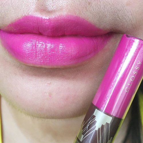 @sariayu_mt krakatau series dlck-12 glossy side . #motd #clozetteid #makeup #lotd #lipstickoftheday #sariayu #trendwarna2016