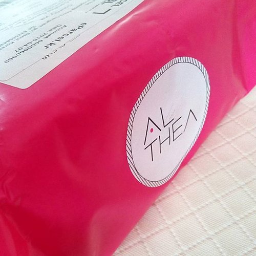 This package has arrived and I just picked up from my apartment security. Can't help to unboxing it soon!@altheakorea @clozetteid#AltheaID #AltheaKorea #ClozetteXAlthea #ClozetteID #shopping #koreanmakeup #koreanmakeuphaul #makeuphaul #like4like #likeforlike #likeforfolow