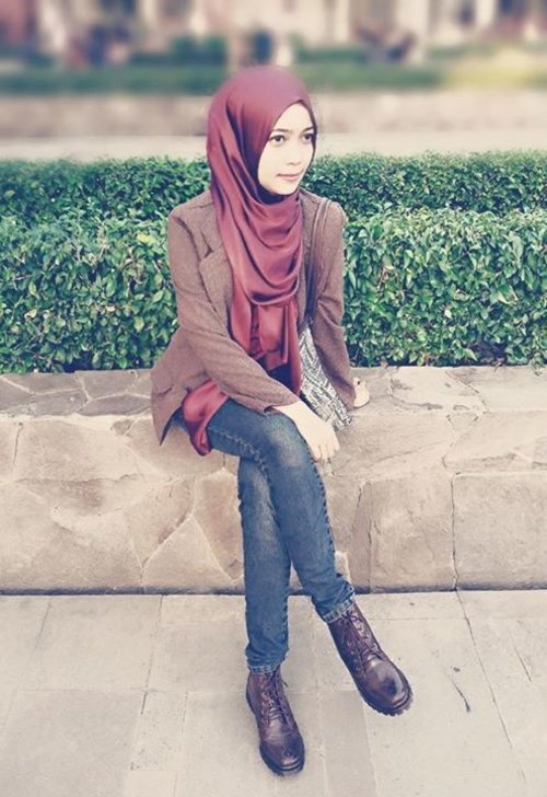 No needed caption ^^ #ootd #hotd #cotw #hijab #lovelycasual #GoDiscover