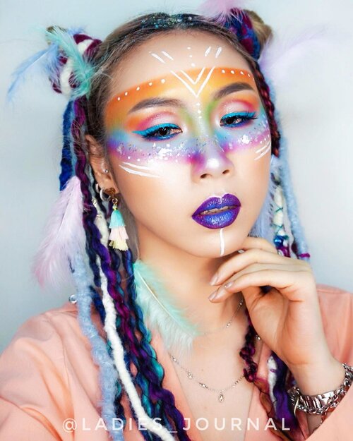 I am not sure what to call this look. Any idea? 😬
I only can make sure that makeup really makes me happy when I was down or sad or even bored, other than food 😂
What is your happy pills 💊?
.
.
.

Key Products:
🌈 @tartecosmetics Amazonia Clay Foundation in Light Neutral; Moonwalk Treasure Pot
🌈 @fentybeauty Pro Filt’r Setting Powder in Lavender
🌈 @benefitcosmeticssg Brow Contour Pro in Brown Medium; World O’ Blushes Palette
🌈 @jeffreestarcosmetics #jawbreaker palette; Magic Star Concealer in C11; Platinum Ice Skin Frost Pro Palette
🌈 @nyxcosmetics_sg White Liquid Liner
🌈 @katvondbeauty Ink Well Liner in Dreamer; Everlasting Liquid Lipstick in Roxy & Dreamer
🌈 @houseoflashes in Siren
🌈 Hair: @sugardreaddy 
#ladies_journal #makeup #rainbow #rainbowmakeup #makeupartist #makeuplooks #makeupideas #makeupoftheday #motd #dreadtribe #dreads #tribalmakeup #beauty #colourful #clozette #clozetteid #selfie #benebabe