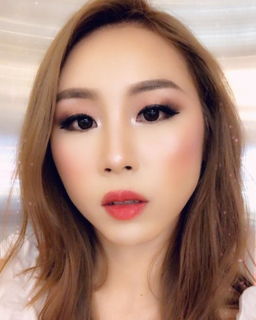 Hi there!

#ladies_journal #motd #makeup #beauty #clozetteid #clozette #sgig #igsg #asiangirls #asian #selfie #instagram #mood #kbeauty #koreanmakeup