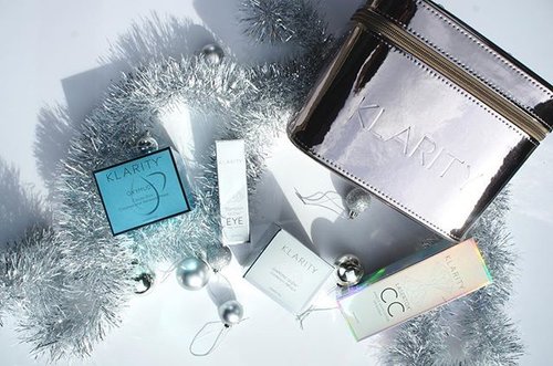 I like the products from Klarity. I have been using it since the day @klaritysg sent it to to try and since that too I have been loving it.
Currently they are having exclusive Christmas promotion secretive.sg (go check it out)

X’mas Effortless Beauty Kit at $108 (U.P $259) which includes free gift-wrapping service, personalized card, courier delivery and 20% voucher for next purchase! -
-
-
#ladies_journal #klarity #klaritysg #beauty #makeup #igsg #sgig #christmas #blogger #bblogger #beautyblogger #clozette #clozetteid #clozetteco