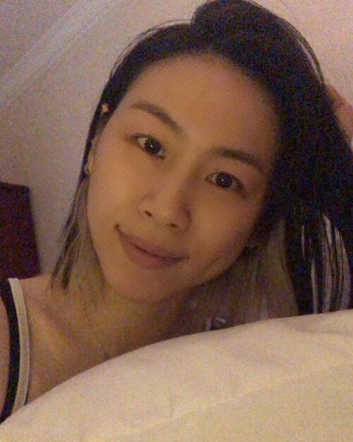 Represent you of me with no makeup no filter needed 💁🏻‍♀️

#ladies_journal #merrychristmas #christmas2020 #fotd #selfie #clozetteid #clozette #nofilterneeded #nomakeup #asian #asiangirls #indonesia