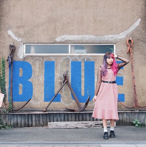 Blue? No i’m wearing red 😜
.
.
.
📷 @hisafu .
.
.
#PixyAsianBeautyTrip2017 #PixyAsianBautyTrip #Yokohama #Japantrip #LotusBaguette #Wheninjapan #YunitaInJapan #YunitaJapanTrip #clozetteID #ggrep #ggrepstyle #medanbeautygram #cgstreetstyle
