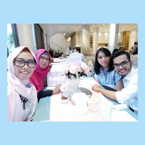 Thanks so much @wardahbeauty for the great chance to have break fasting together 😘 💝
also thanks a bunch to @lewisandcarrolltea for all delicious food 😍💝
Alhamdulillah... .
.
.
.
#CDH2017Jakarta #cantikdarihati #wardahbeauty #wardahbeautybeliever #lewisandcarolltea #family #Ramadhan #event #beauty #ClozetteID #starclozetter #blogger