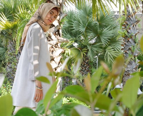 Sunday-licious 🌿....#Clozetteid #clozettedaily #hijab #hootd #fashion #lifestyle #blogger #bloggerindo #takenwithlumix #lumix_id #lumixindonesia #fashionblogger #lifestyleblogger #bloggerlife