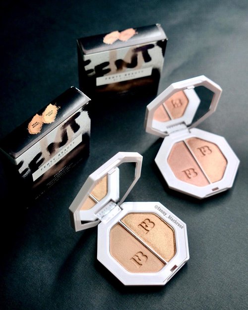 @fentybeauty 
#fentybeauty 
#fenty
I pick 2 highlighters from 4 available 💖✨💖✨
Love the simple packaging to bring along on my #makeuppouch 
#compact and #sleek
#makeup 
#makeuppost 
#makeuptalk 
#ilovemakeup 
#wakeupandmakeup 
#highlighter
#clozette 
#clozetteid 
#luxurybeauty 
#sephora
#bblogger #bblog #beautyvlogger #beautylover #beautyblogger #makeupjunkie #blackedgy #dark #makeupcollector