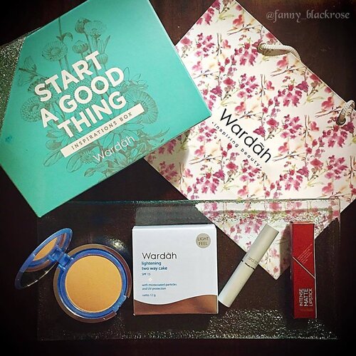Toddies from @wardahbeauty 💖✨ thank you for having me @clozetteid 💖
✨ 
#makeup #makeuptalk #makeuproom #makeuppost #makeupflatlay #ngabuburitcantik #cantikdarihati #wardahcosmetics #wardah #clozetteid #clozette #clozetteambassador #bblog #bblogger #indobeautygram #indonesia #madeinindonesia