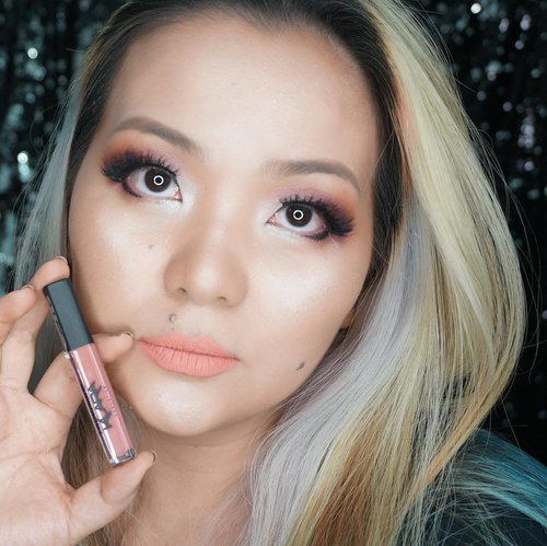 I am holding and using @klaracosmetics #Nude #Lingerie #Matte #Lipstick #MatteLipstick
I never know this kind of shade will compliment my #makeup and it actually does, doesn't it? 
Never afraid of any #colour just #colourmecolourful and #idontplaniplay with #makeuplook
Happy First Day of Fasting for my Moslem Friends wherever you are. Hope everything r going smooth till Idul Fitri 💖💕🙏💕💖✨
.
.
.
#klaraaddict #klaracosmetics #makeuplookbook #summer #natural #thewlashesofficial #wamnabe #clozette #clozetteid #mermaidlife #mermadians #manicpanicnyc #beautyblog #beautylover #beautyaddict #beautyvlogger #beautyblogger #bblogger