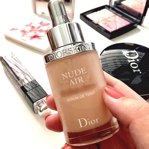 Starting my day with @dior @diormakeup 💙💙💙 Been enjoying cushion so much since I always do my #makeup #onthego 
And when I come back to #nudeair i remember how I love this foundation. 💖
💕
💖
💕
💖
💕
💖
💕
💖
#makeup 
#makeuproom 
#makeuptalk 
#makeuppost 
#makeupaddict 
#bblog 
#bblogger 
#clozette 
#clozetteid 
#dior 
#diorbeauty 
#diorindonesia 
#limitededition
#japan