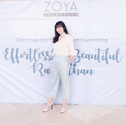 .. And it was all blue for today "Effortlessly Beautiful Ramadhan" with @zoyacosmetics 💙☃️💙 Once again, congratulation for the launching of www.zoyacosmetics.com. Don't miss the special promotion for 50% off on their website tonight, it's only last until 12 pm 😉
.
.
.
.
.
.
.
.
.
#EasilyLookingGood #ZOYACosmetics #EffortlessXBeautiful #selfportrait #ulzzang #clozetteid #ootd #beautyblogger #fashionpeople #beautyenthusiast #makeupjunkie #bestoftheday #beautyinfluencer #l4l #photooftheday #beauty #makeup #fashion #vscocam #styleinspiration #asiangirl #instastyle #beautyjunkie #얼짱 #일상 #데일리룩 #셀스타그램 #셀카