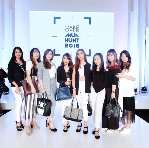 Who’s exicted for @jfwofficial 2019? 🙋🏻‍♀️ Earlier today me and @beautybloggerindonesia babes was invited and witnessed the 8 winner of @makeoverid MUA Hunt 2018. Without no doubt, all of them are really talented and truly deserved the title, congratulations! 💯✨ Anyway, it’s only 2 day left until #JFW2019 come to end, so I’m gonna come & stop by again tomorrow, see ya in there!
.
.
.
.
.
#BBIxMAKEOVER #beautybloggerindonesia #BBIJFW2019
#MAKEOVERMUAHUNT2018 #jakartafashionweek #indonesiabeautyblogger #ootdmagazine #ootd #ulzzang #fashiongram #wiwt #beautyinfluencer #stylediaries  #clozetteid #fashionpeople #fashionvibes #얼짱 #일상 #데일리룩 #셀스타그램 #셀카 #인스타패션 #패션스타그램 #오오티디 #패션 #데일리