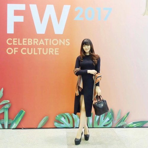 Attending the last day of #ifw2017 ✨🥂