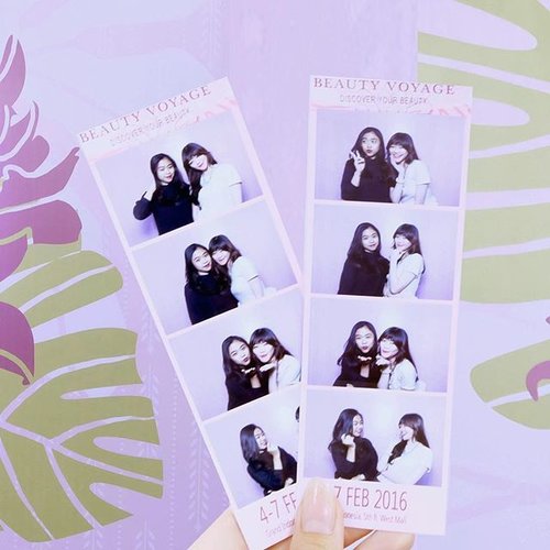 Got this cutie Twins Photobooth at @beautyvoyage.id (the 1st Beauty Festival in town!) 👭✨💕 #BeautyVoyage #ClozetteID